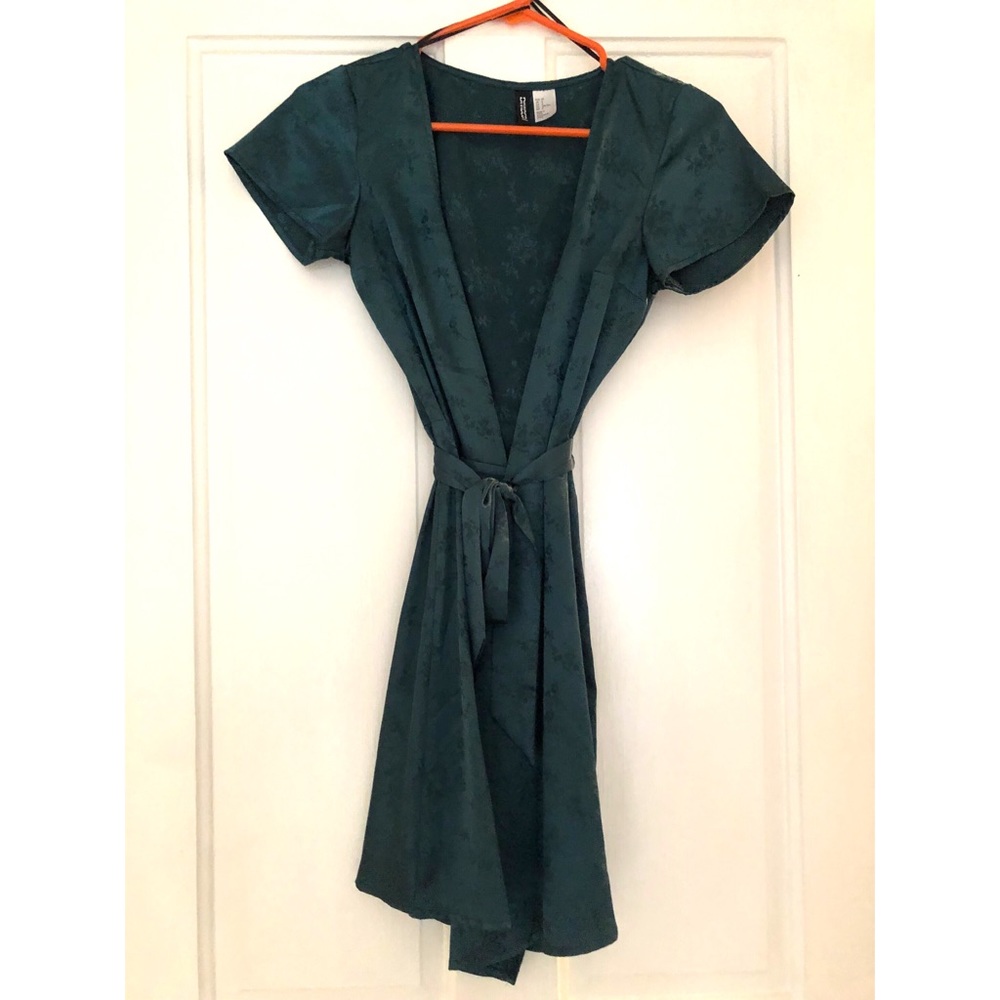 Emerald green wrap dress from H&M (xs)